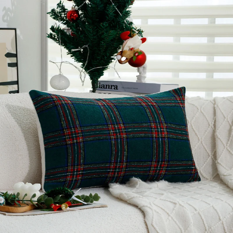 Karierter dekorativer Zierkissenbezug im Tartan‑Look aus weichem Microfleece Karnz