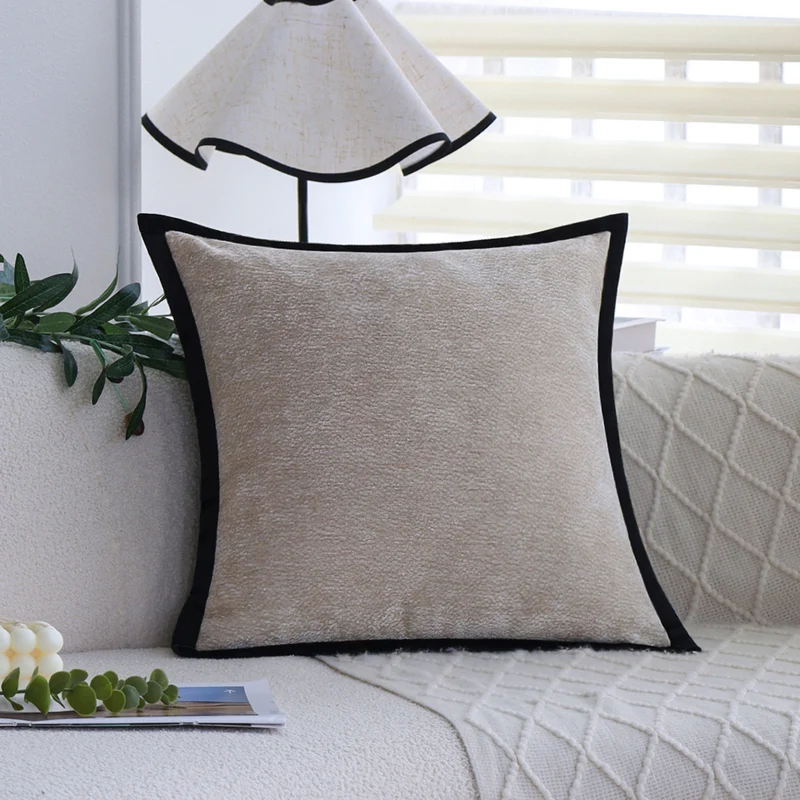Dekorativer Jacquard-Kissenbezug mit Baum-Motiv und Samt-Paspel Karnz
