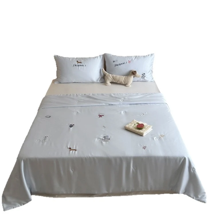 Seidig-geschmeidiges Satin-Bettwäscheset mit zierlichen Stick-Icons Karnz