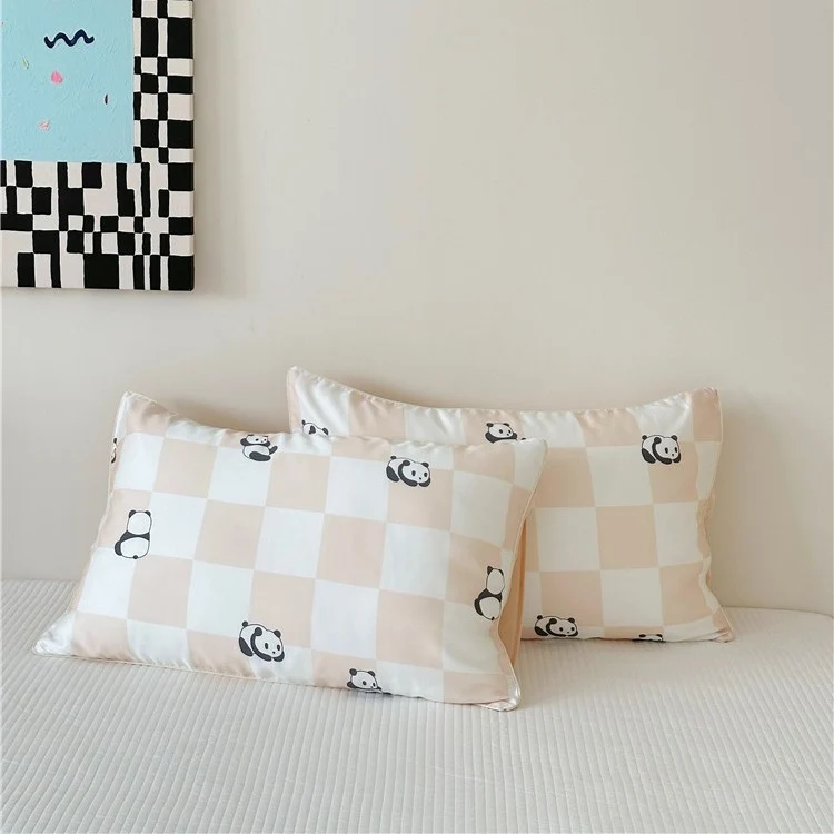 Kinder-Kissenbezug-Set aus Baumwollsatin mit Panda-Print und kariertem Design Karnz