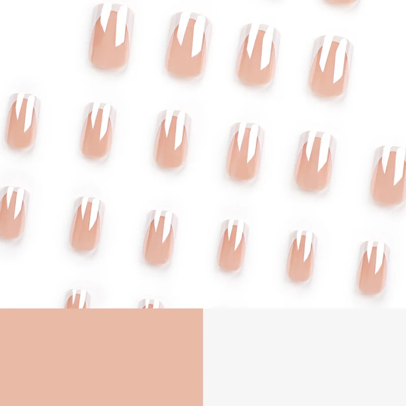 Stylische Acryl-Französische Spitzenägel Karnz