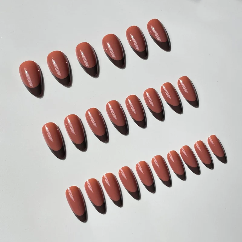 Stiletto-Nail-Art-Verstärkungen Karnz