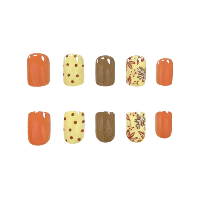 Saisonale florale Nagelkunst-Ergänzungen Karnz
