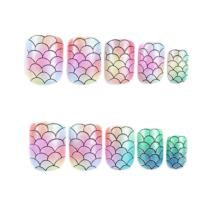 Meerjungfrau-inspirierter Nagelkunst-Kit Karnz