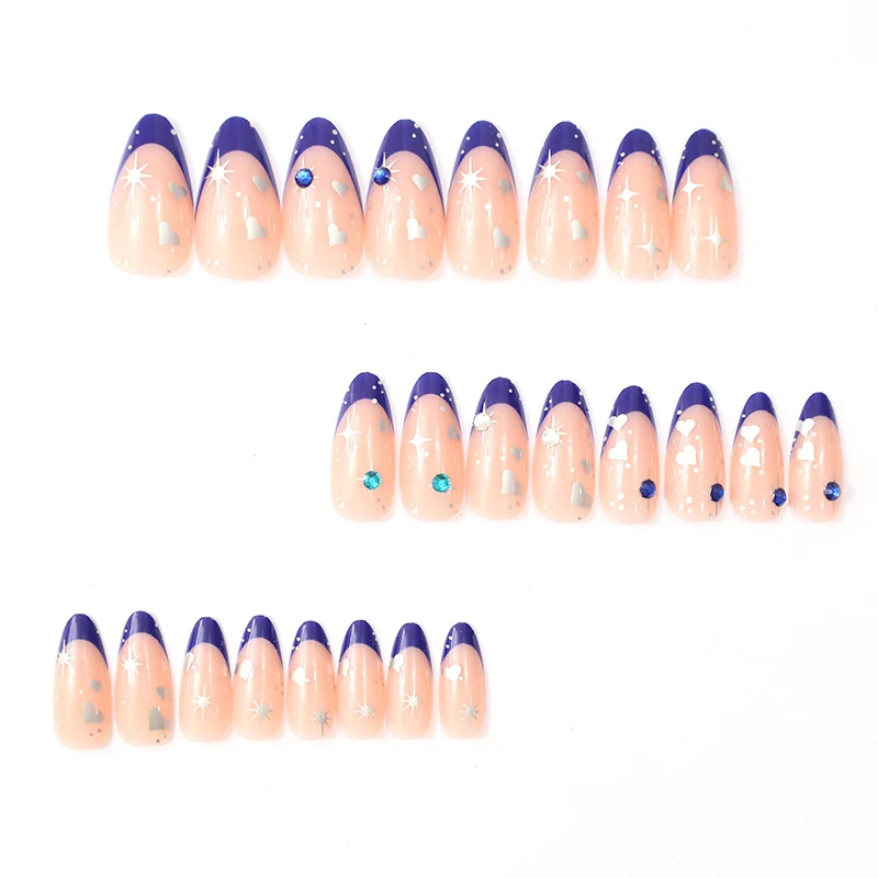 Luxuriöse Stiletto-Nagelverbesserungen Karnz