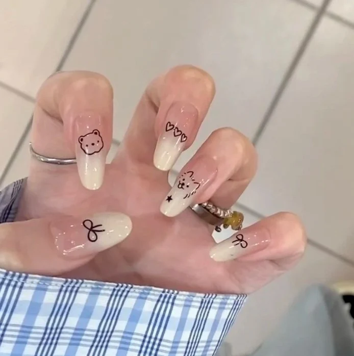 Luxus dekorative Nagelkunst Karnz