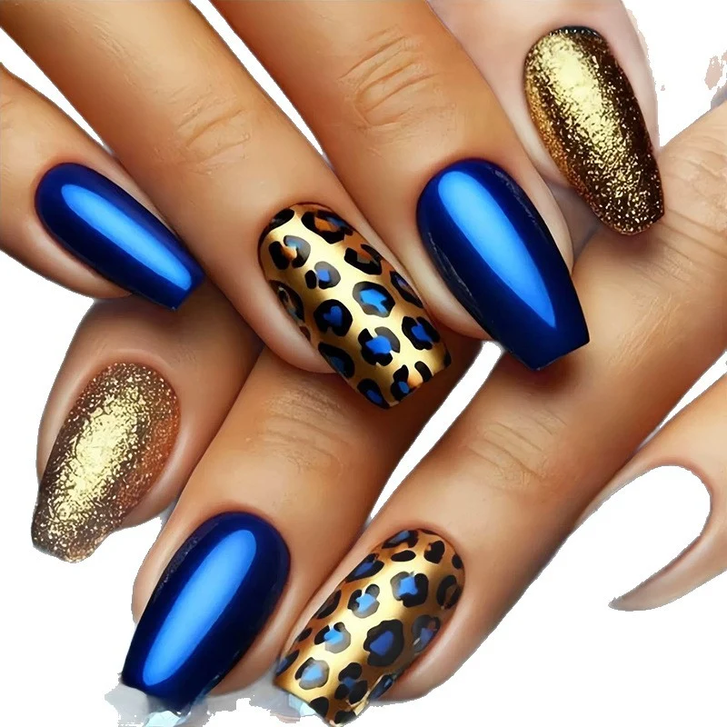 Luxuriöser Leopardenmuster Nagelkunst Karnz