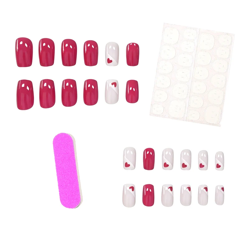 Herz-verzierte Nagelkunst-Verfeinerungen Karnz