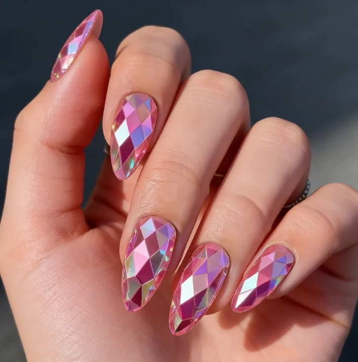 Glamouröse Strass-Nagelerweiterungen Karnz