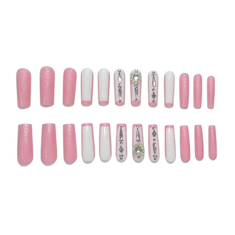 Glamouröses Nagelkunstdesign Karnz
