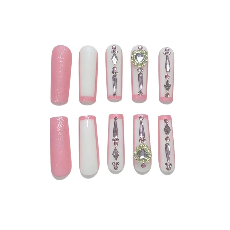 Glamouröses Nagelkunstdesign Karnz