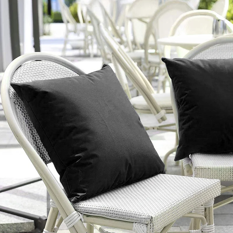 Quadratisches wasserabweisendes Outdoor-Patio-Wurfkissen mit verdecktem Reißverschluss