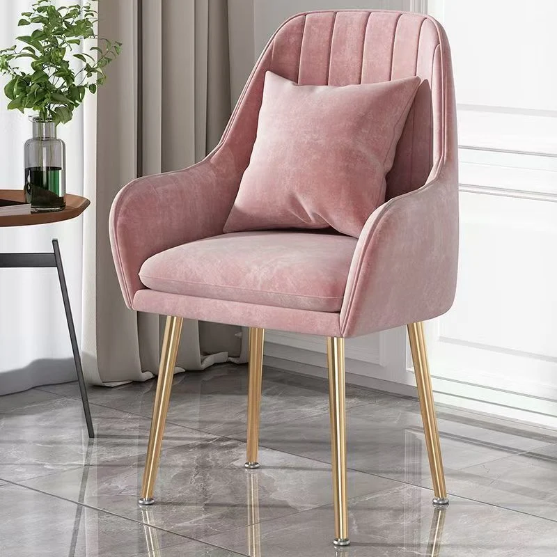 Barhocker mit Schale und hoher Rückenlehne