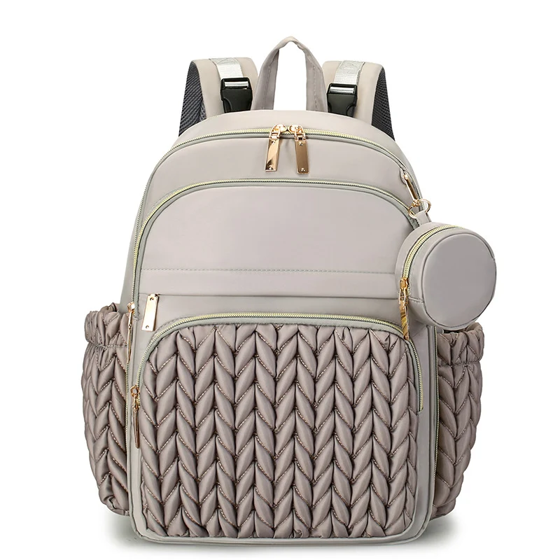 Chic Mehrfachfach-Rucksack mit stilvollem geflochtenem Design Karnz