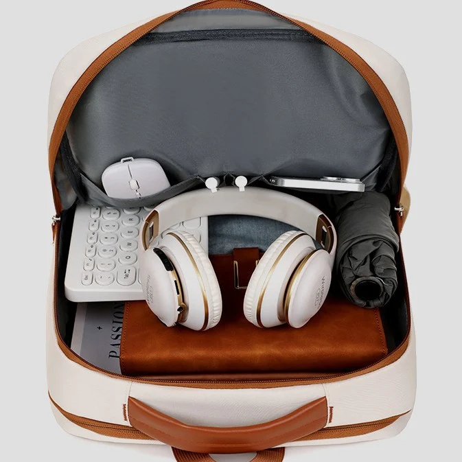 Vielseitiger Reiserrucksack mit verbesserter Organisation Karnz