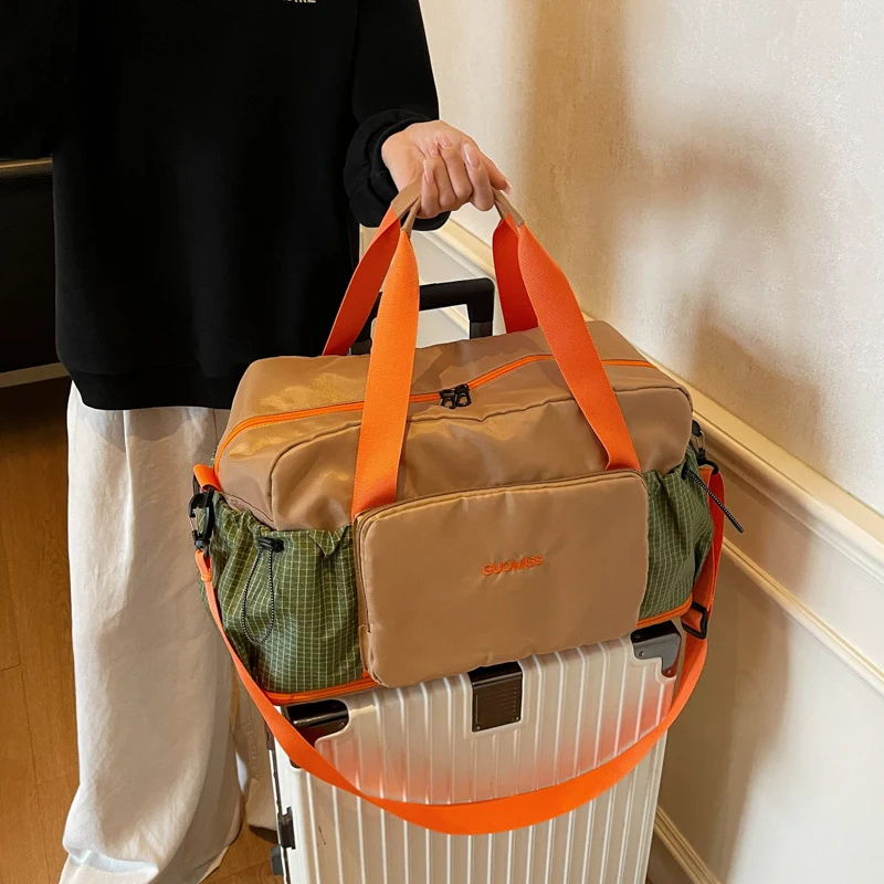 Vielseitige Sport-Duffelbag mit mehreren Fächern Karnz