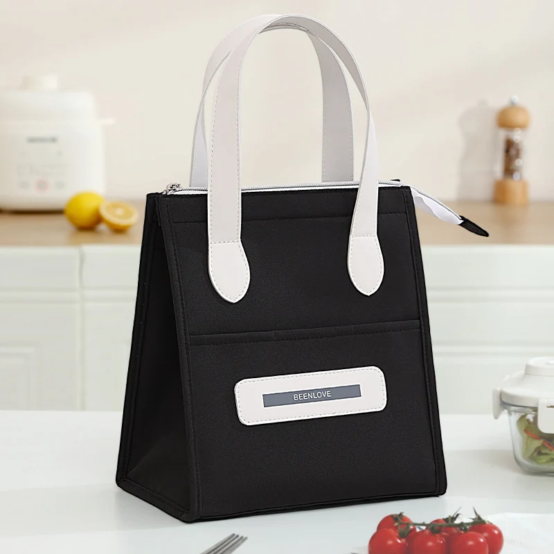 Stylische isolierte Lunch-Tasche 1789524032