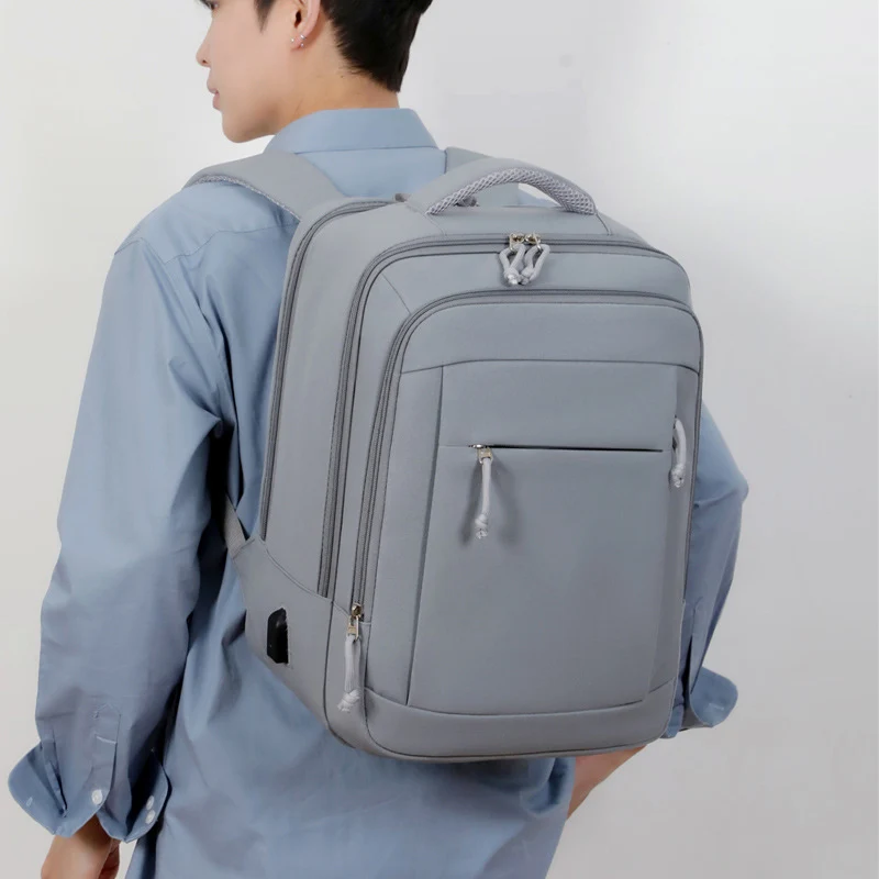 Vielseitiger Multifunktions-Rucksack Karnz