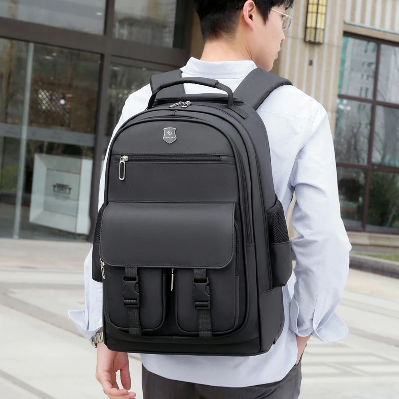 Ergonomischer Mehrfach-Fach-Rucksack Karnz