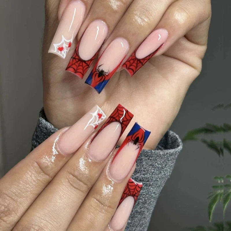 Luxuriöses verziertes Press-On-Nagel-Set Karnz