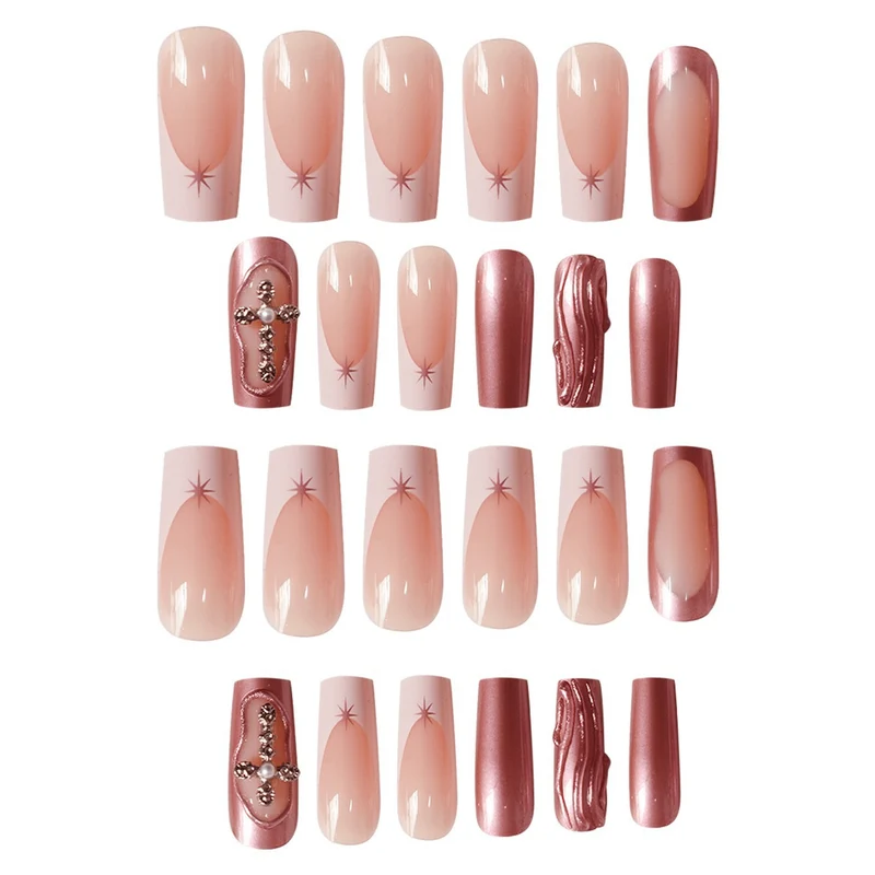 Luxuriöse Nagelkunstverlängerungen Karnz