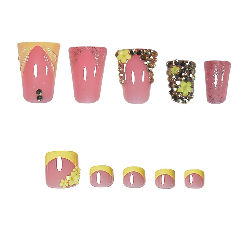 Glamorous Nagelkunst Set Karnz