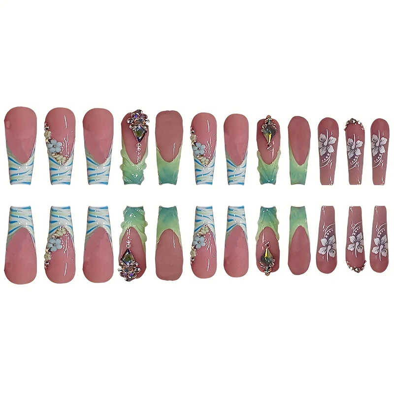 Glamouröse dekorative Acrylnagelerweiterungen Karnz