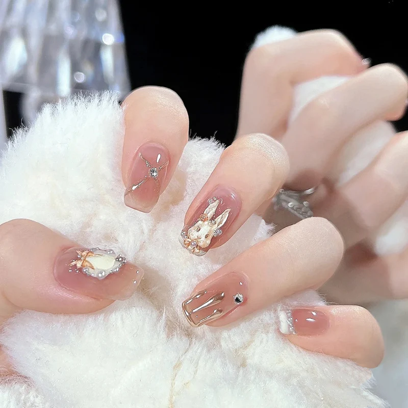 Künstlerisches Press-On-Nagelset mit glitzernden Sternakzenten Karnz