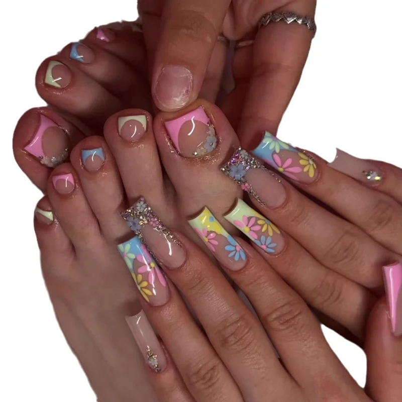 Florale Verzierte Press-On Nagel Set Karnz