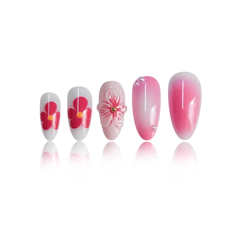Florale Artisan Nagelverbesserungen Karnz