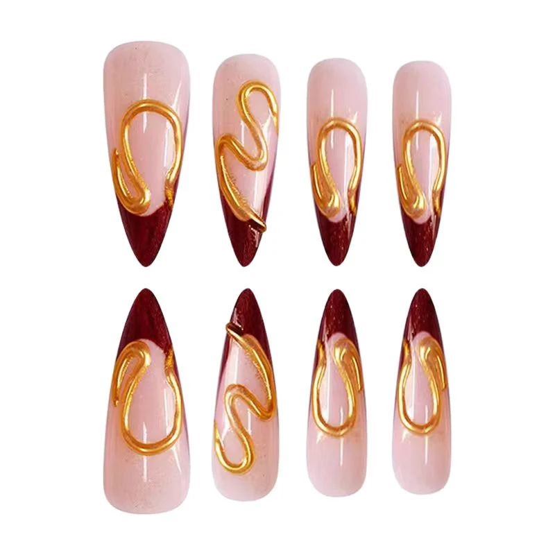 Elegante Sculpted Nagelverlängerungen Karnz