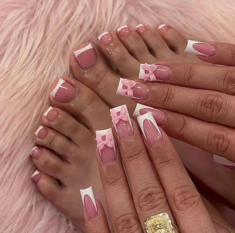 Elegante Press-On Nail Enhancements Karnz