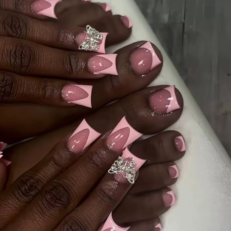 Elegante Acryl-Nagelerweiterungen Karnz