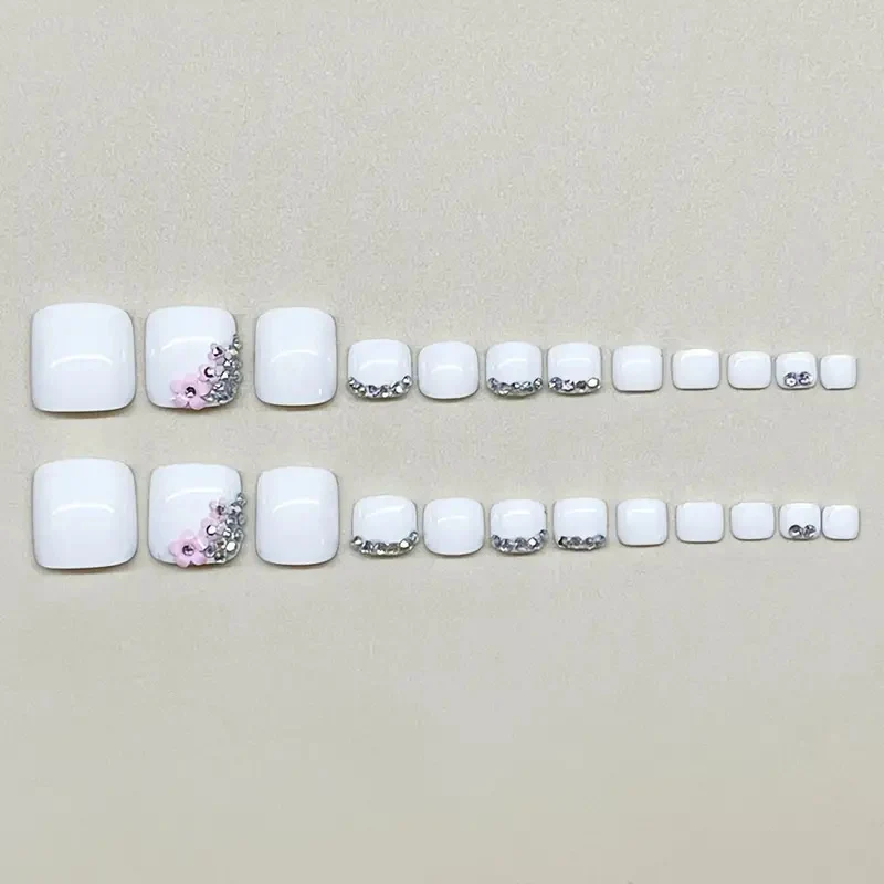 Dekorativer Pediküre Nagelkunst Set Karnz