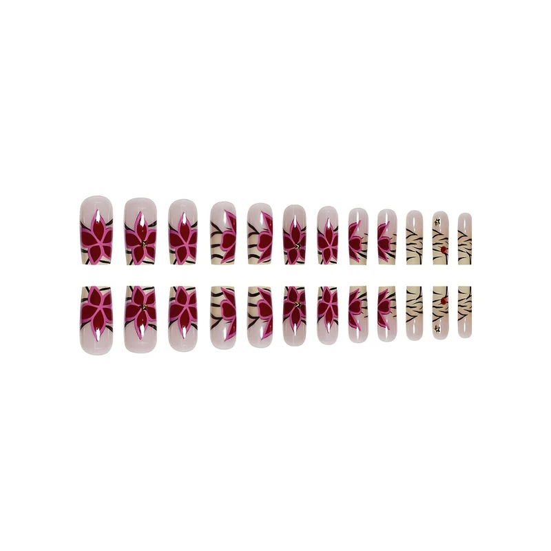Kreative Florale Nagelverbesserungen Karnz