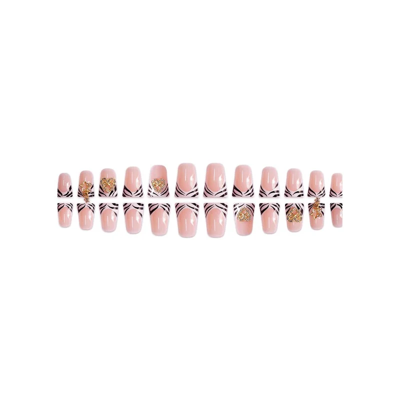 Chic Dekorative Nagelverzierungen Karnz