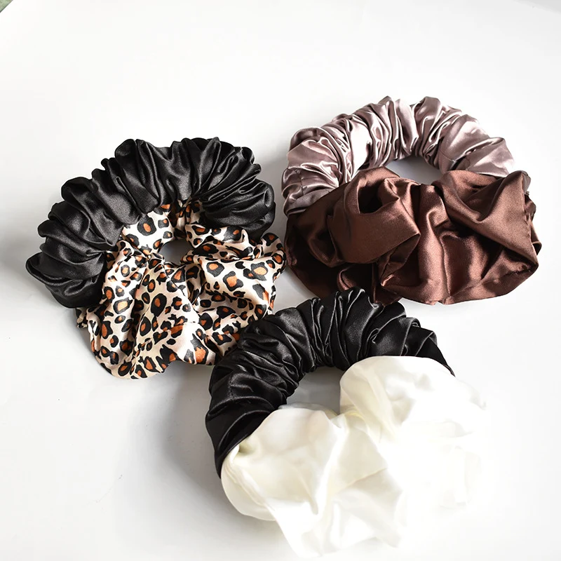 Elegante Satin-Haargummi