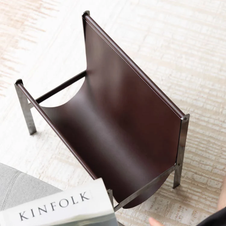 Stylischer Minimalistischer Leder Zeitschriftenständer