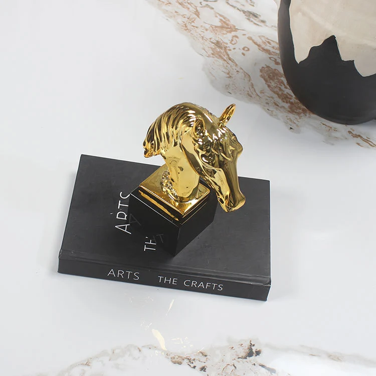 Majestic Horse Head Dekorative Skulptur