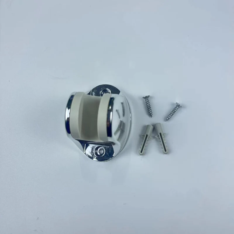 Handbrause mit 3 Strahlarten und Stopp-Funktion