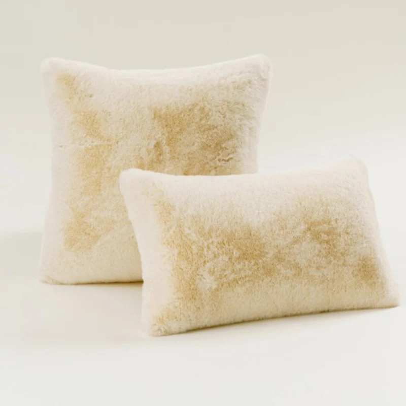 Plüsch-Faux-Fur-Quadrat- und Lendenkissen-Set mit weichem Mikrofaser-Rücken