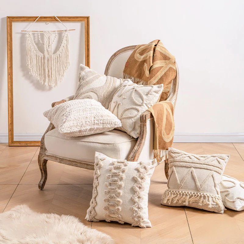 Bohemian Loop-Tufted Lendenkissenbezug mit geschwungener Applikationstextur