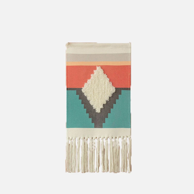 Gewebter Boho-Wandbehang mit Ethno-Diamantmuster, Baumwollfransen und Holzstab Karnz