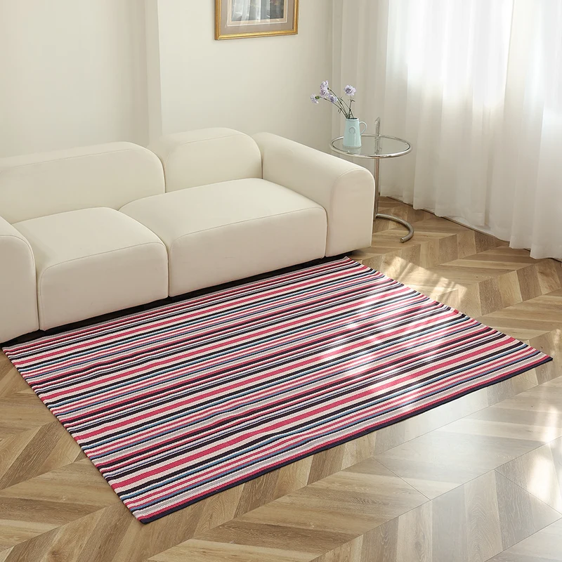 Gestreifter Flachgewebe-Teppich für Wohnzimmer mit niedrigem Flor und modernem Streifenmuster Karnz