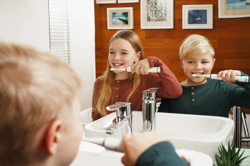 Zahnbürste ETA Sonetic Kids 0706 90000 blau