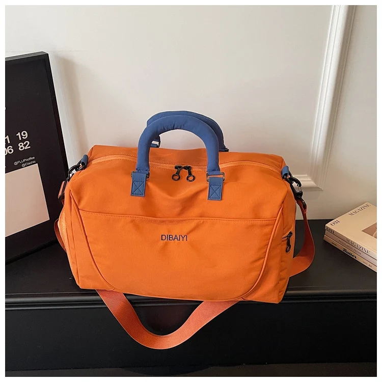 Geräumige Wochenend-Reisetasche Karnz