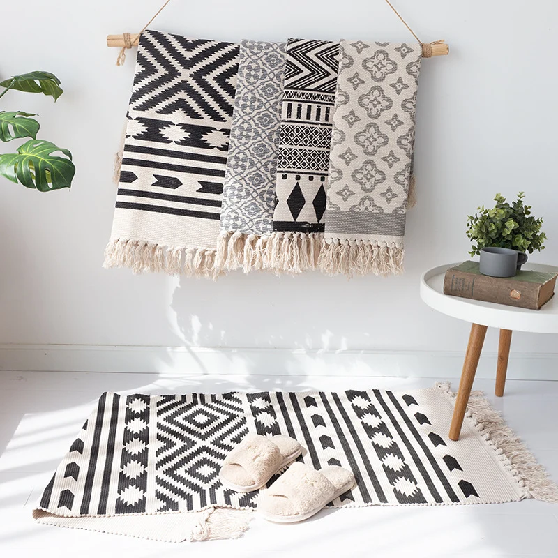 Flachgewebter Baumwollläufer mit mediterranem Kachel‑Jacquard und dekorativen Fransen Karnz