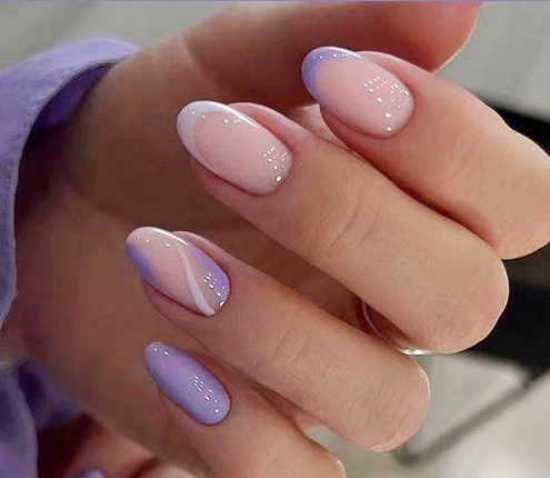 Glamouröse Glitzer Ombre Nagelverzierungen Karnz