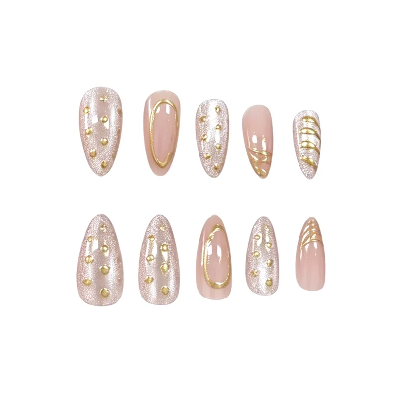 Glamouröse dekorative Nagelverbesserungen Karnz