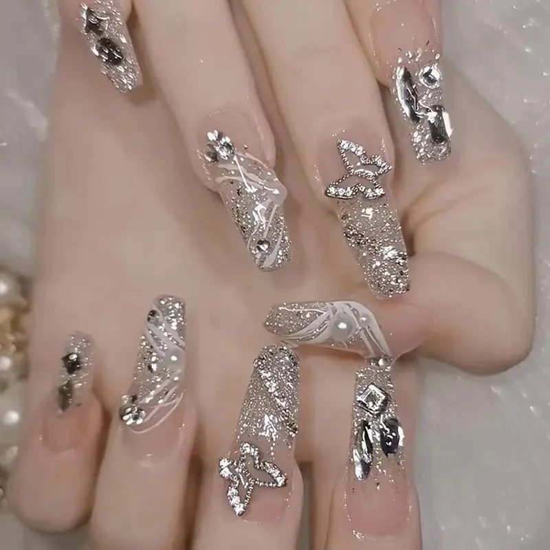 Glamouröse 3D Strass Nagelkunst Extensions Karnz